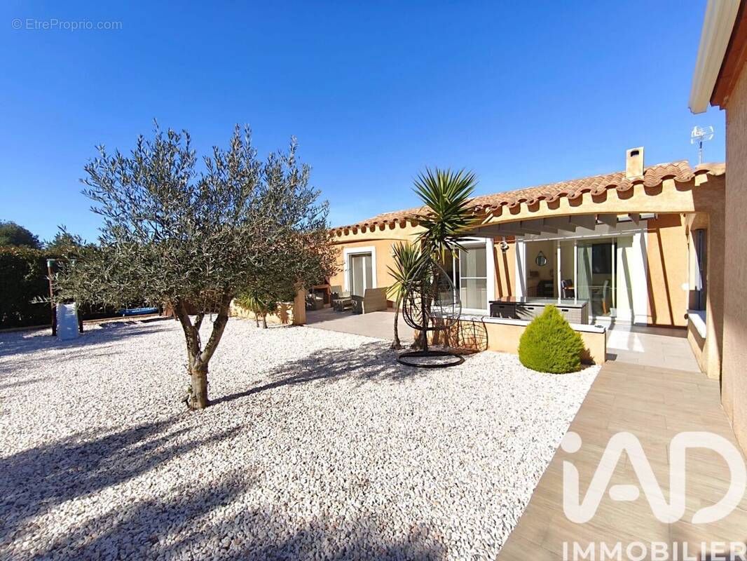 Photo 1 - Maison à CASES-DE-PENE