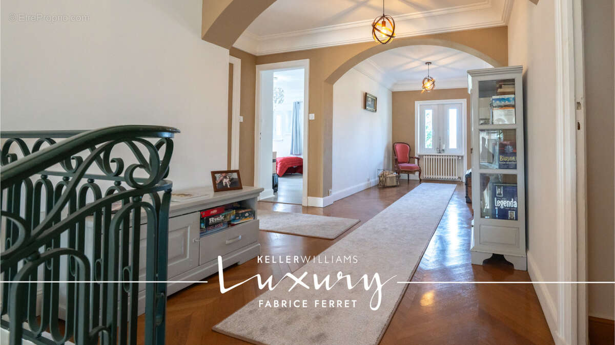 Maison à PONT-DU-CHATEAU