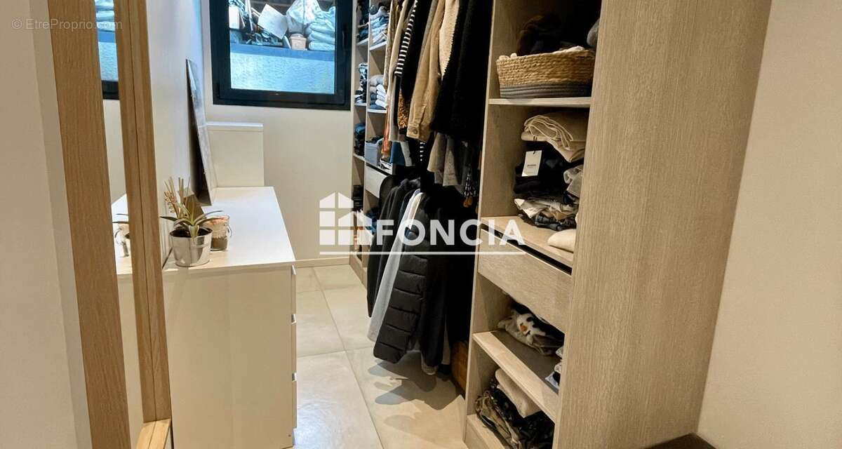 Appartement à SONNAZ