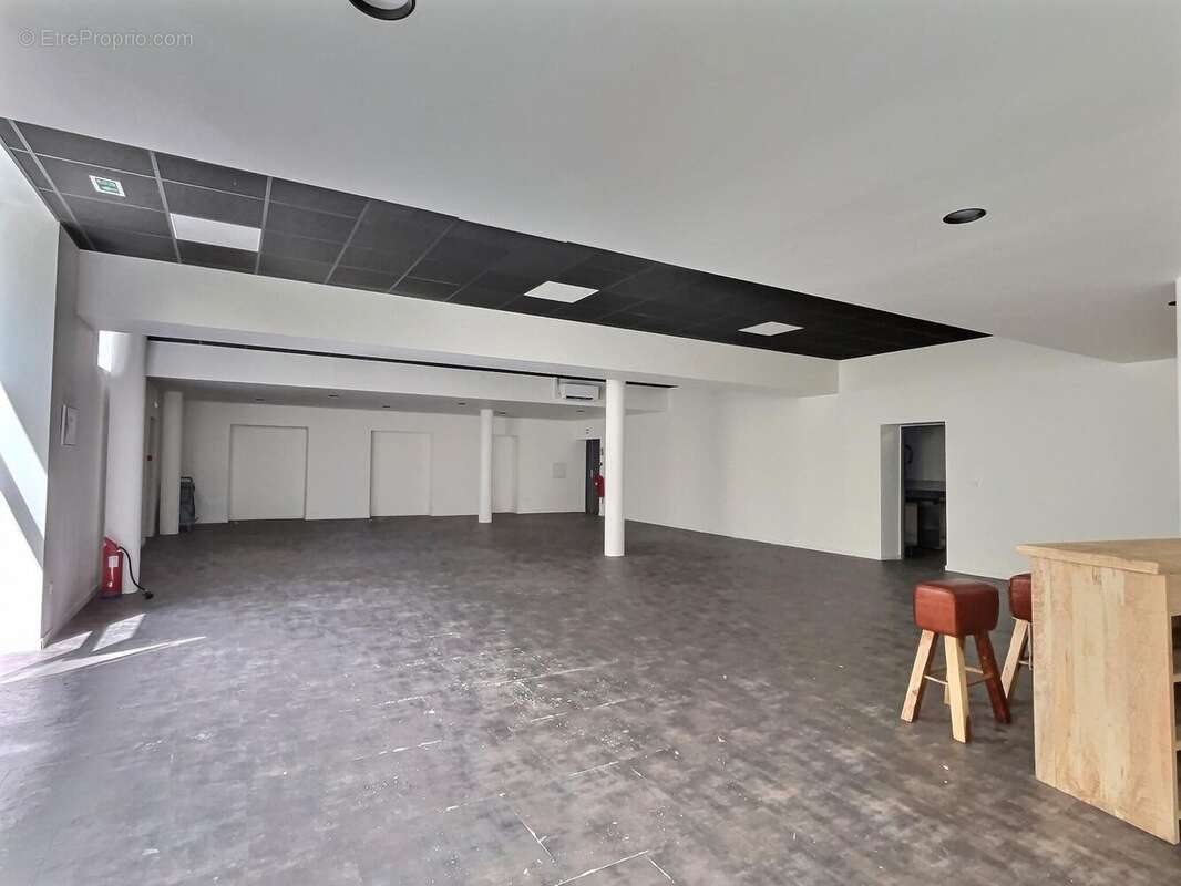 Commerce 340 m² à Stiring-Wendel  - photo 2