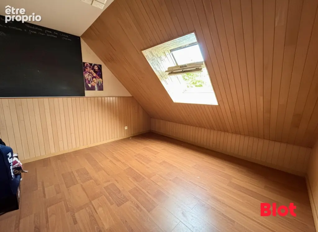 Maison 119 m² à Noyal-Chatillon-Sur-Seiche  - photo 9