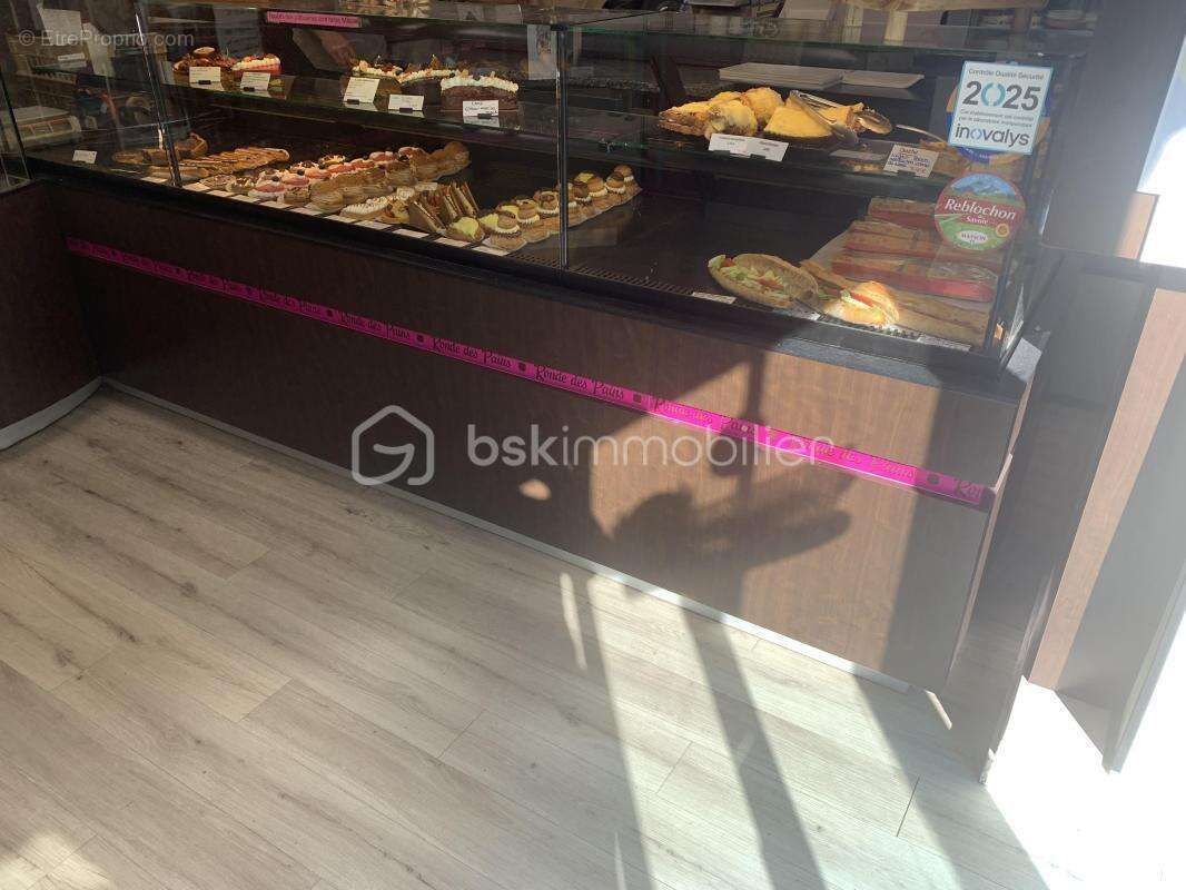 Commerce à JOUE-LES-TOURS