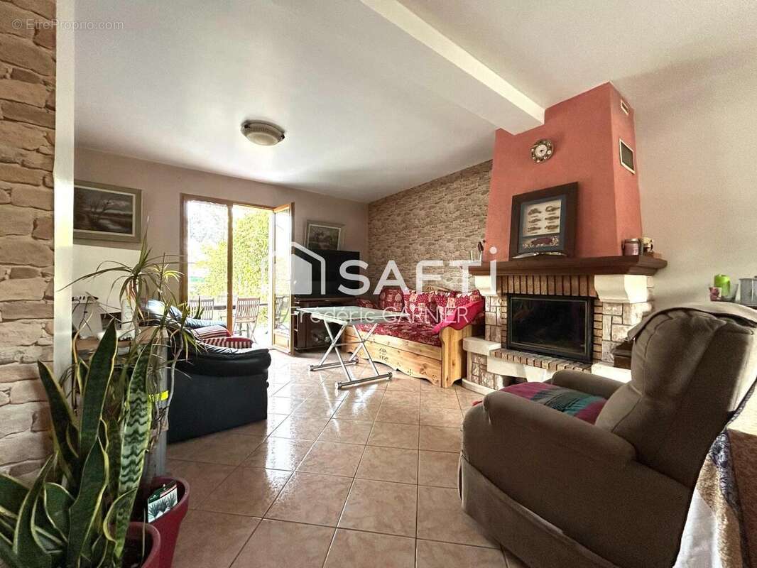 Photo 2 - Maison à GRISY-SUISNES