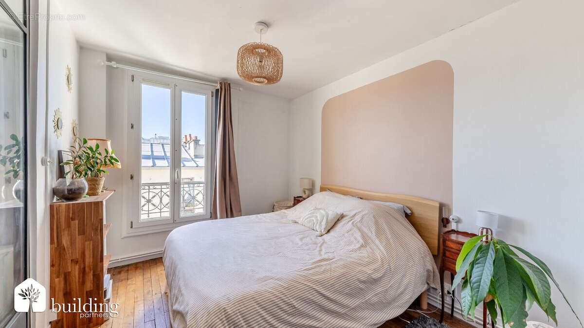 Appartement à LEVALLOIS-PERRET