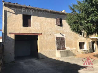 Maison à MONDRAGON