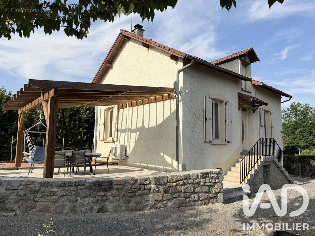 Photo 1 - Maison à LAROQUEBROU