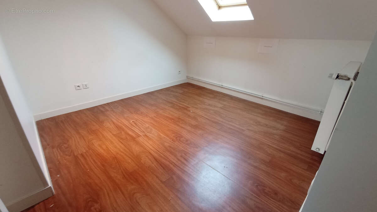 Maison à LILLEBONNE