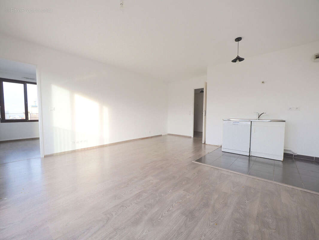 Appartement à ROMAINVILLE