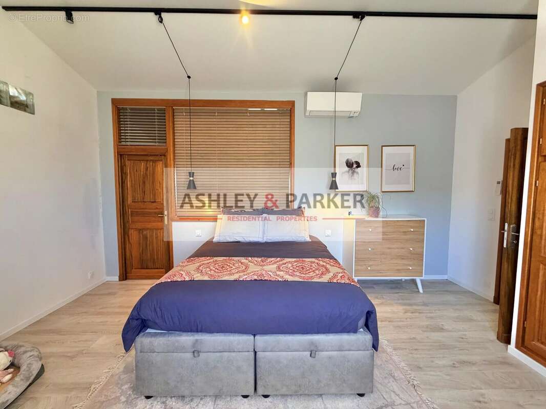 Maison à LA COLLE-SUR-LOUP