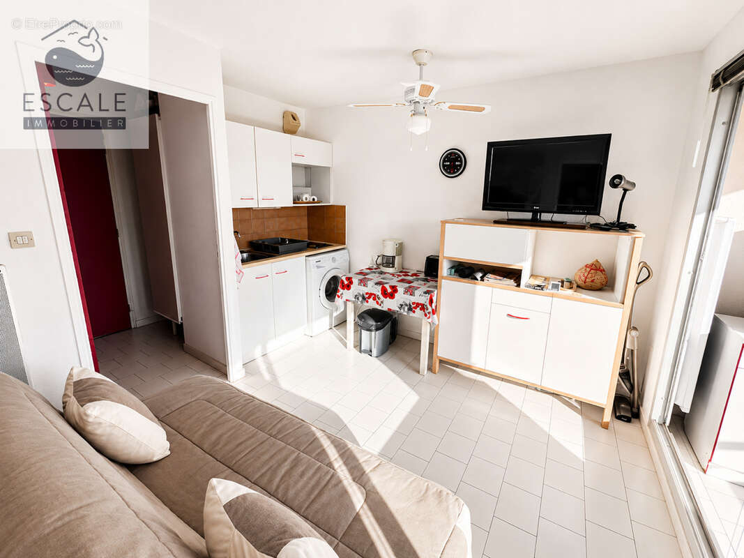 Vente studio cabine vue degagee quartier les quilles a sete - photo 12