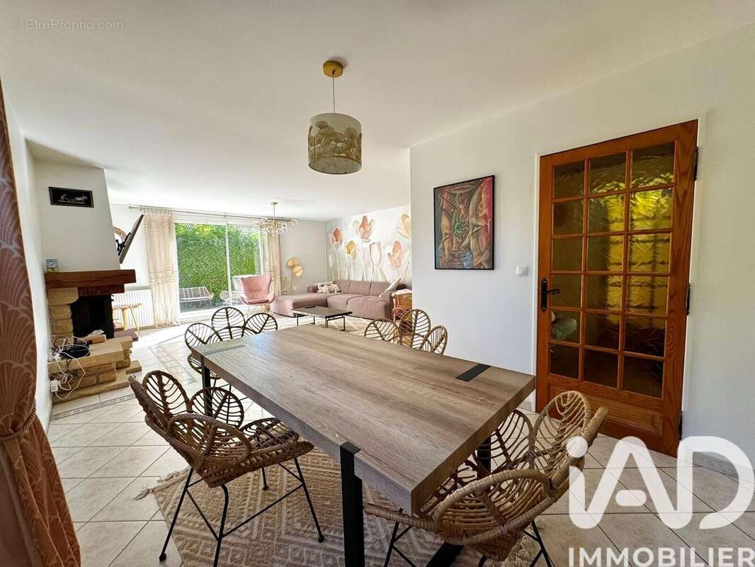 Photo 4 - Maison à VAUREAL