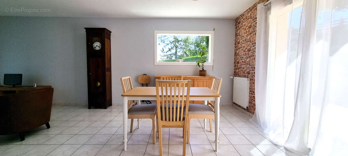 Belle maison de type 6 pièces proche du centre-bourg - photo 5