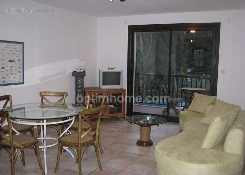 Appartement à SAUSSET-LES-PINS