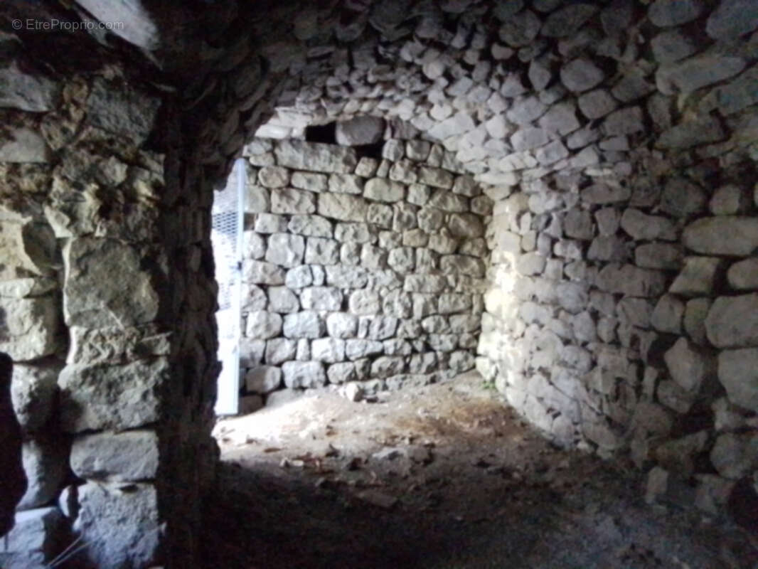 Maison à ANTRAIGUES-SUR-VOLANE