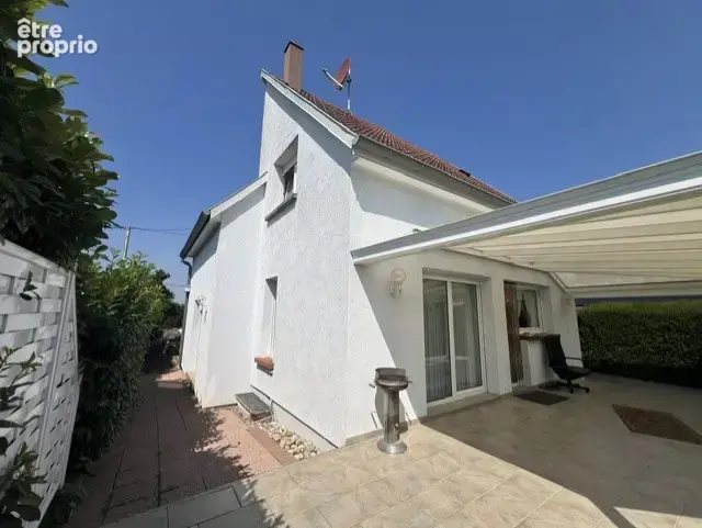 Superbe maison individuelle avec grand terrain et piscine - photo 2