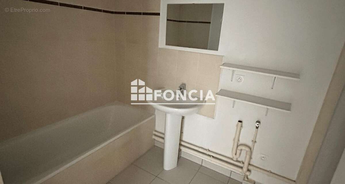 Appartement à MARSEILLE-14E