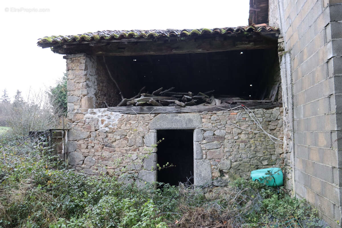 Autre à MAISONNAIS-SUR-TARDOIRE