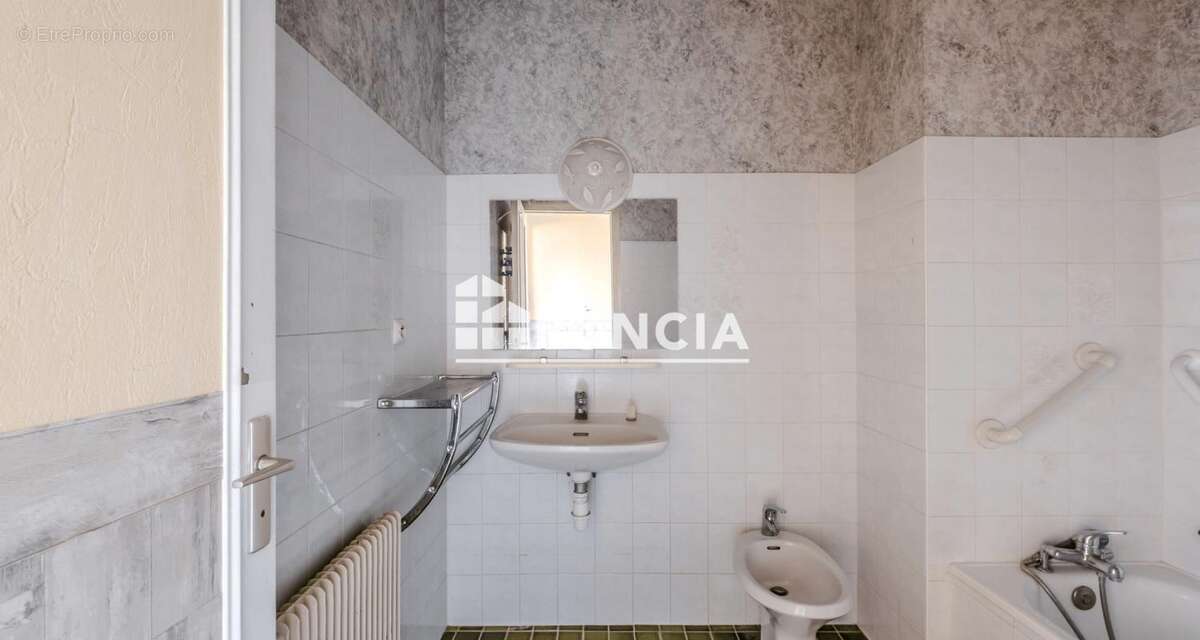 Appartement à THONON-LES-BAINS