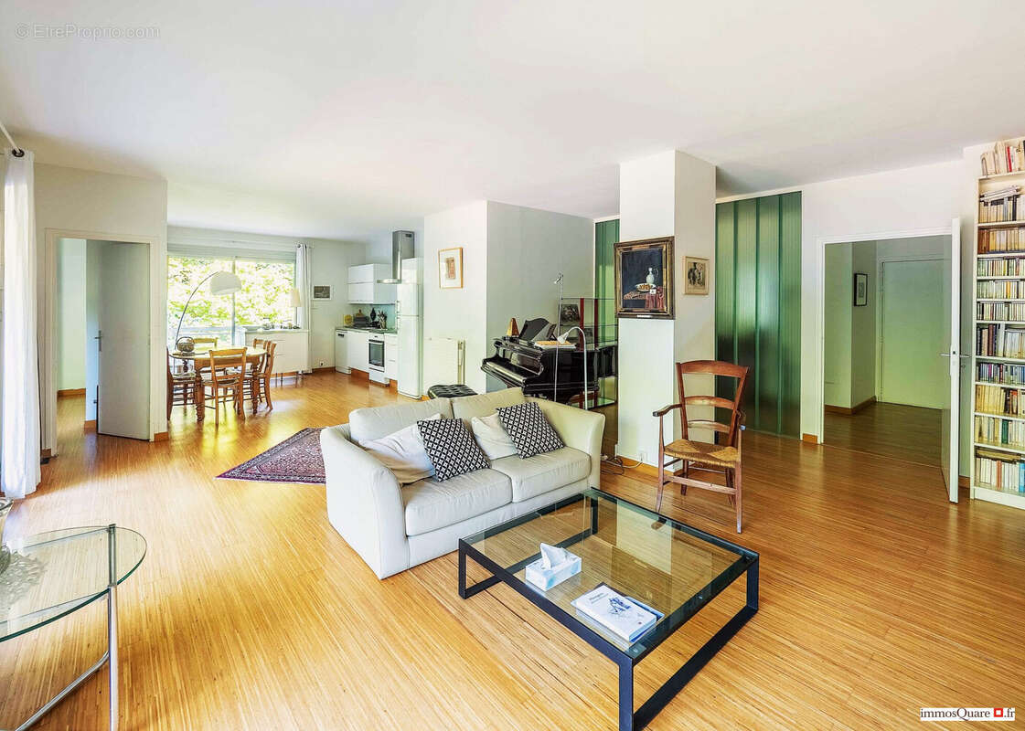 Appartement à MEYLAN