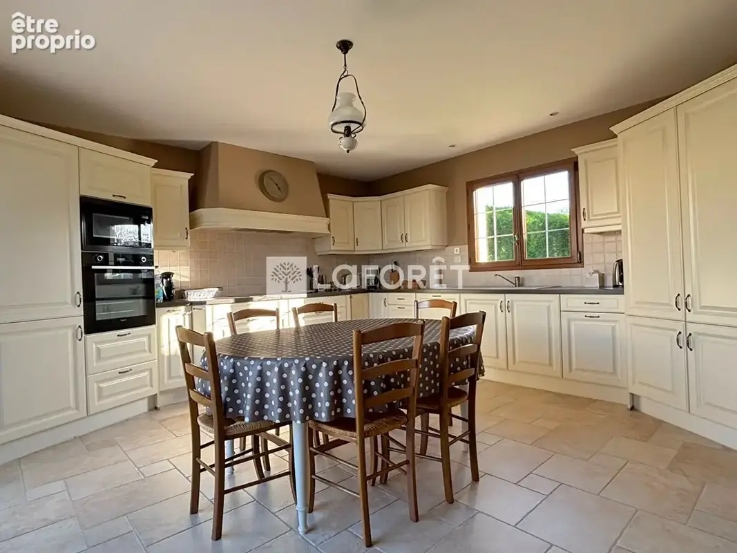 Propriété familiale de charme aux portes de Saintes (Chermignac) - photo 10