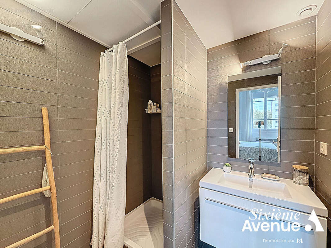 Appartement à LYON-7E