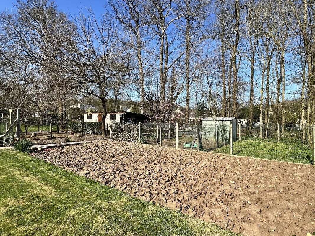 Maison à PLOUER-SUR-RANCE