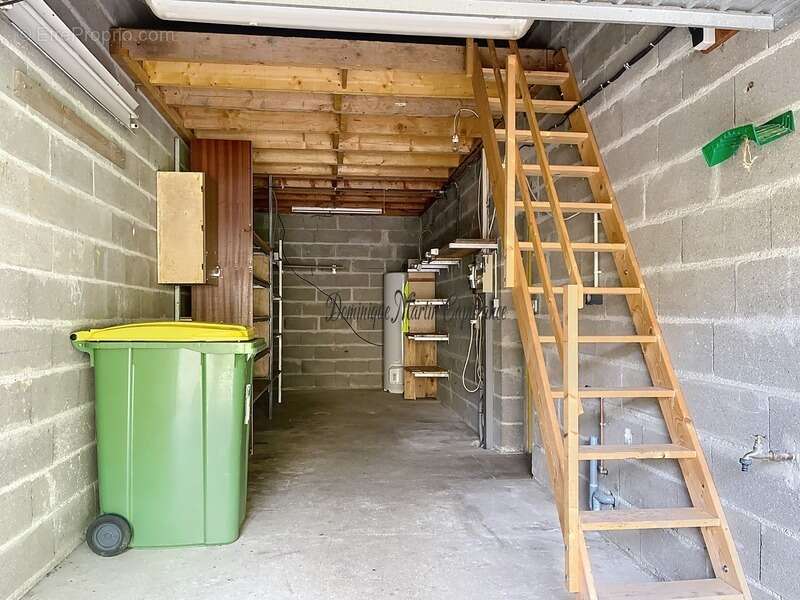 Maison à CHAHAIGNES