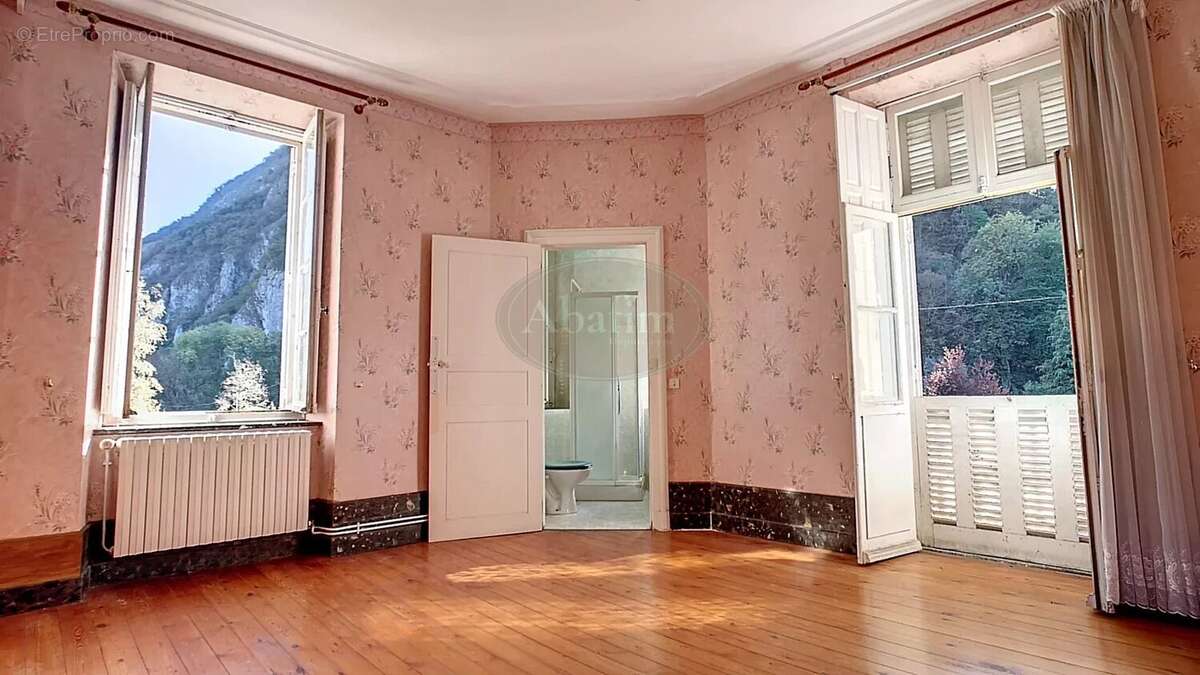 Maison à MARIGNAC