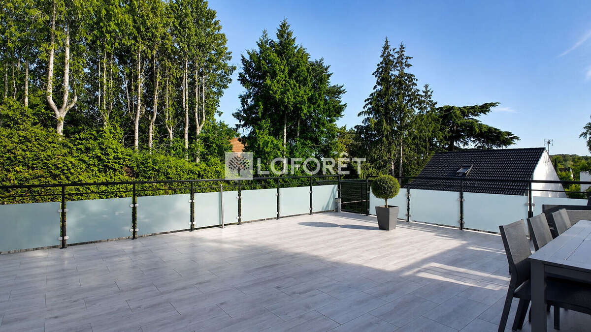 Maison familiale d'environ 150 m² avec fort potentiel à Linas - photo 2