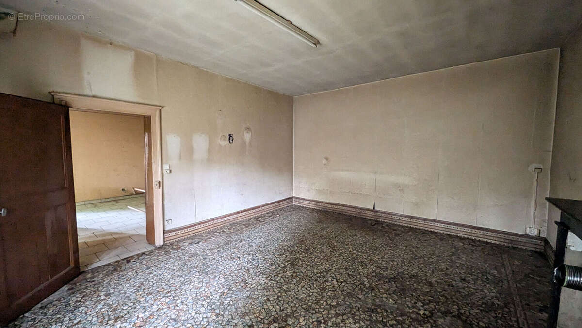 Maison à SERAIN