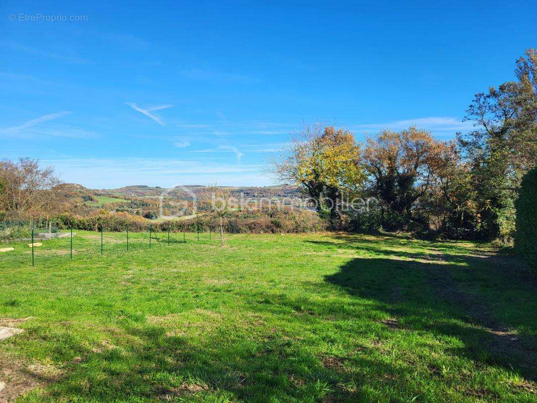 Maison à SAINT-DONAT-SUR-L&#039;HERBASSE