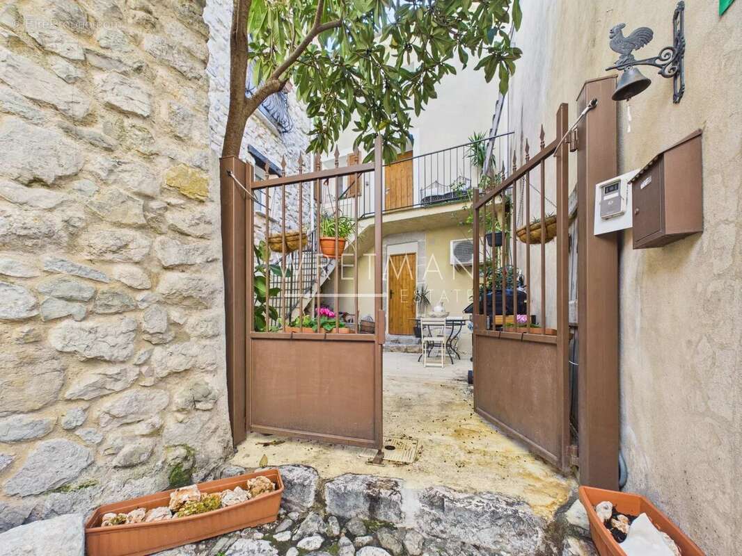 Appartement à GORBIO