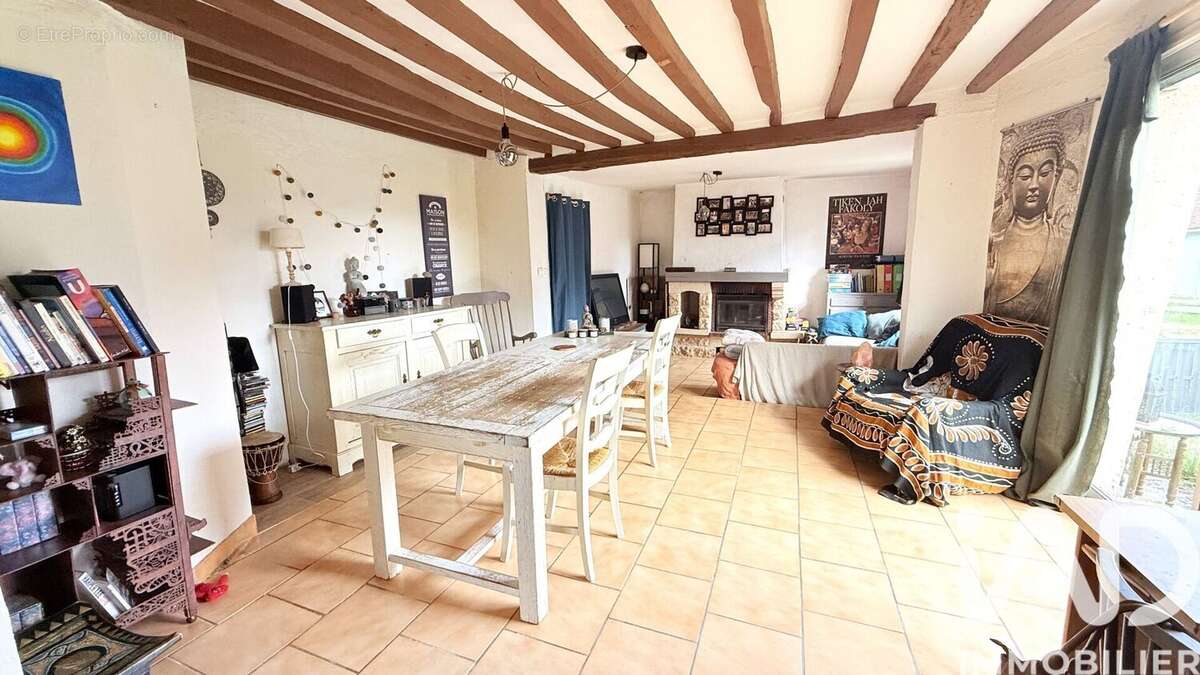 Photo 3 - Maison à UNVERRE