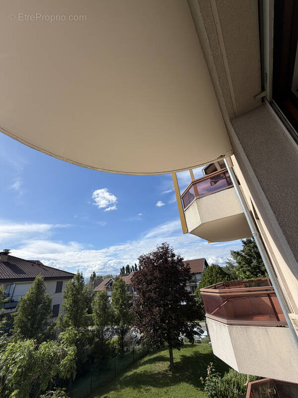 Appartement à VILLE-LA-GRAND