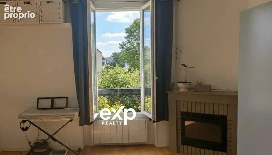 Appartement 40 m² à Saint-Thibault-Des-Vignes  - photo 6