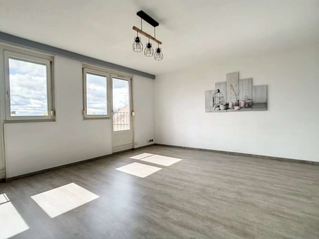 Appartement à SAINT-ANDRE-LES-VERGERS