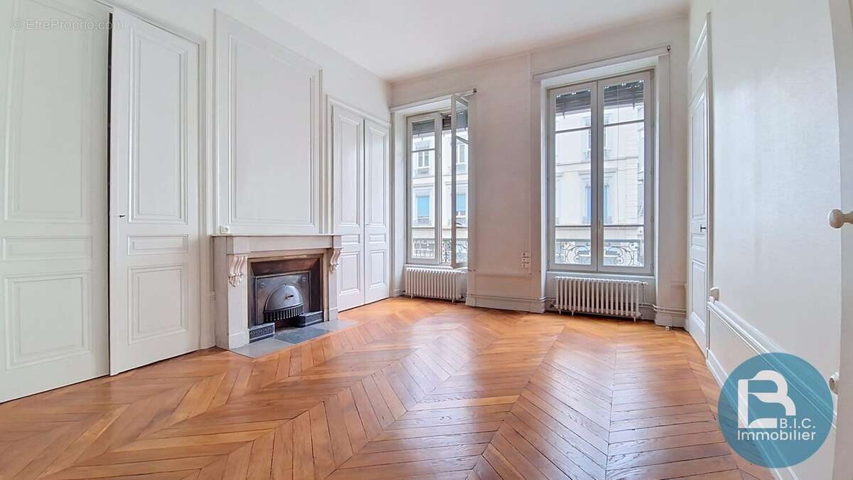 Sejour - Appartement à LYON-3E