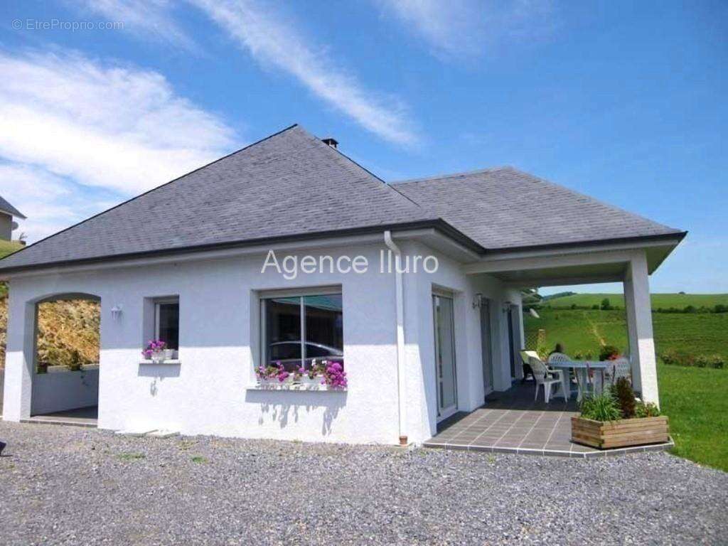3 - Maison à LANNE-EN-BARETOUS