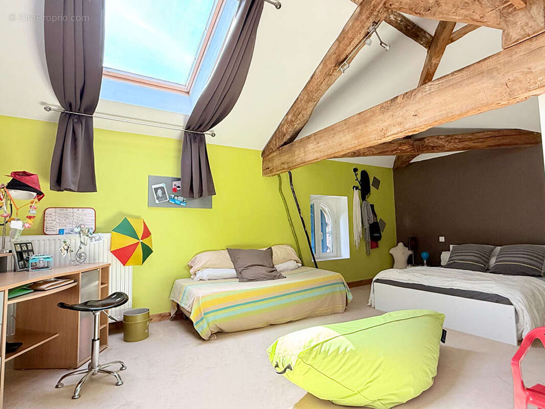 Maison à CLERMONT-DESSOUS