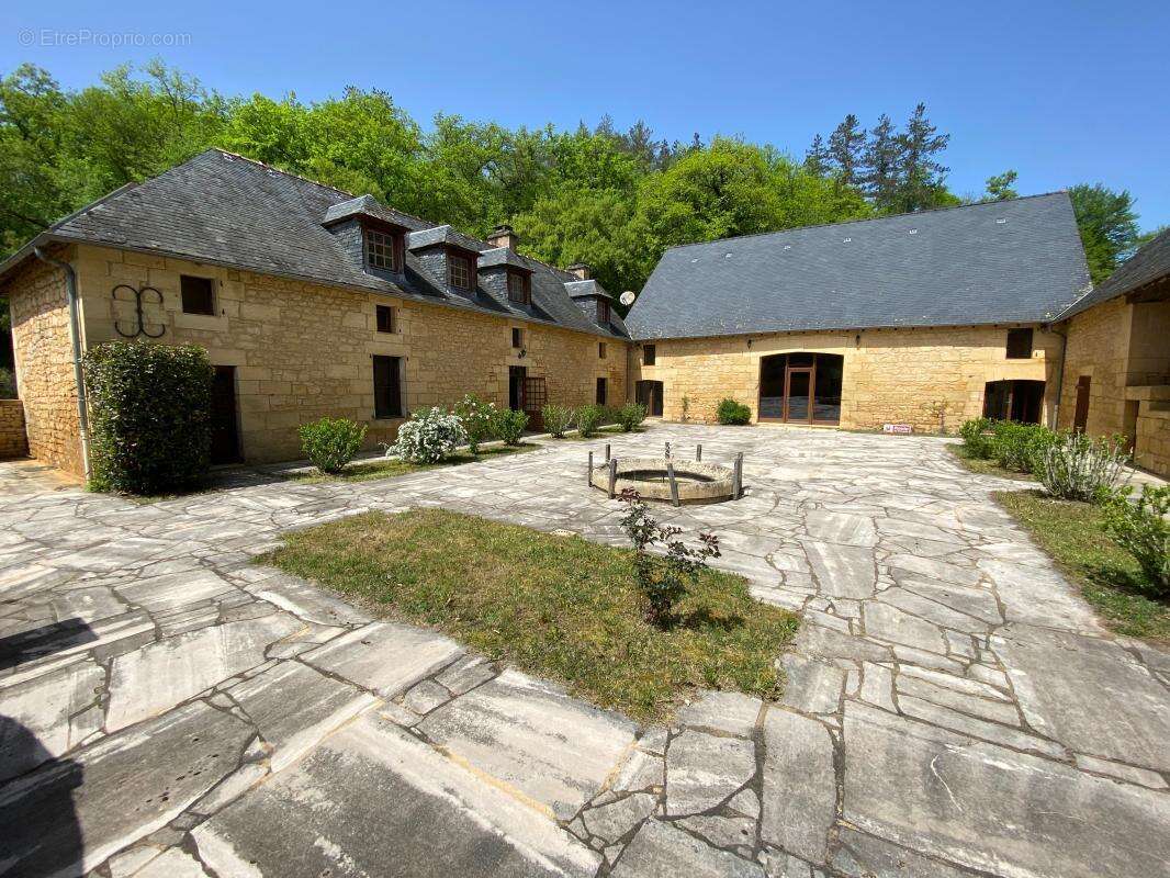 Maison à LES EYZIES-DE-TAYAC-SIREUIL