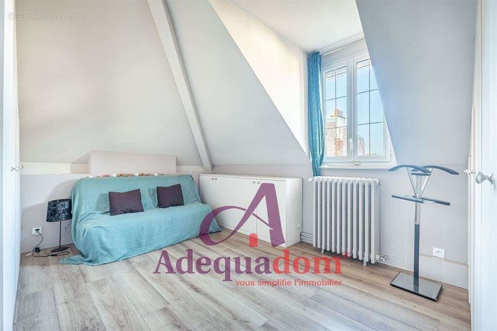 Maison à COLOMBES