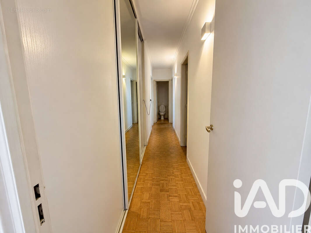 Photo 8 - Appartement à LE KREMLIN-BICETRE