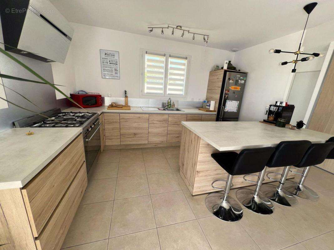 Maison 91 m² à Bize-Minervois  - photo 3