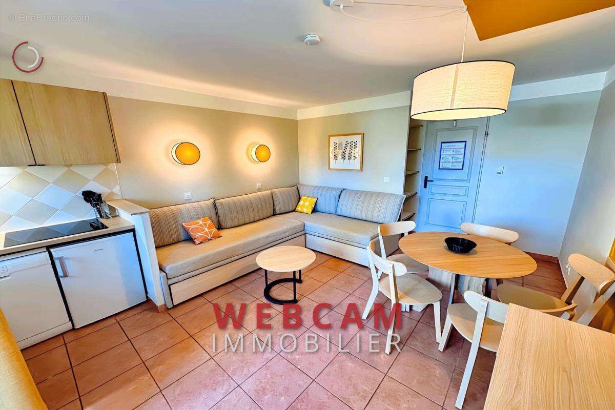 Appartement à MANDELIEU-LA-NAPOULE