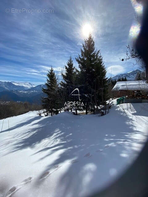 Maison à LE CHATEL