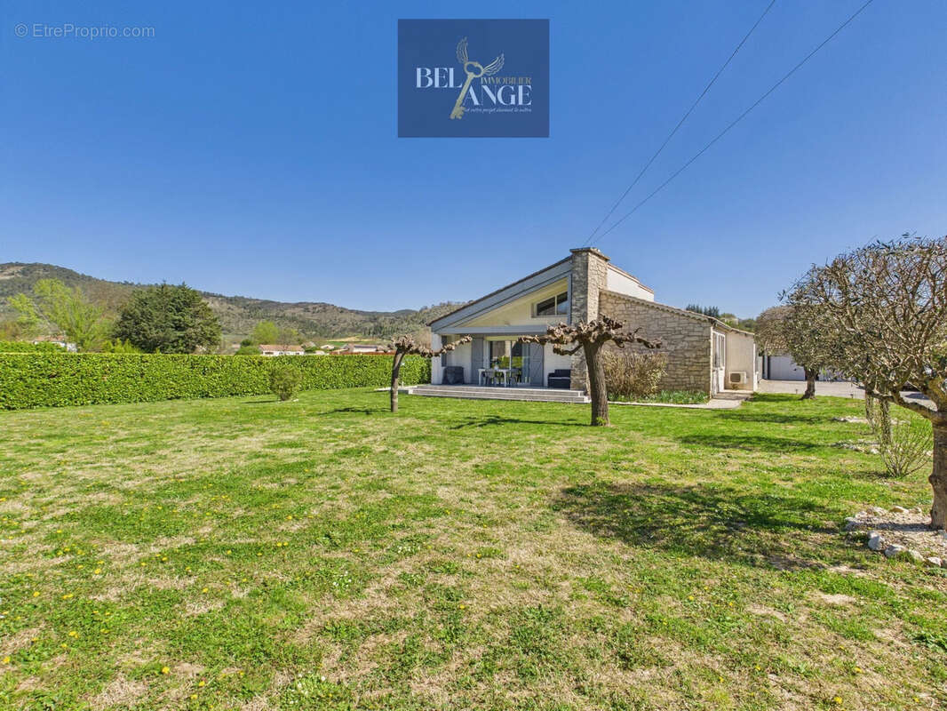 Maison à VALLON-PONT-D&#039;ARC