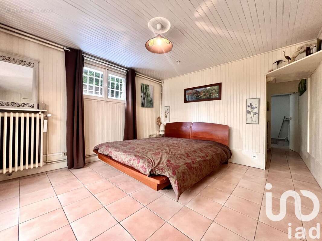 Photo 7 - Maison à VILLECRESNES