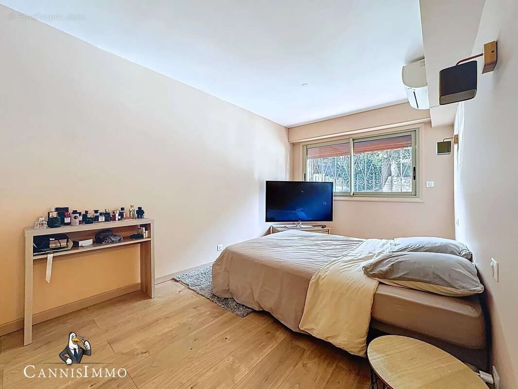 Appartement à LE CANNET