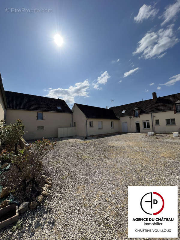 Maison à SAINT-BENOIT-SUR-LOIRE