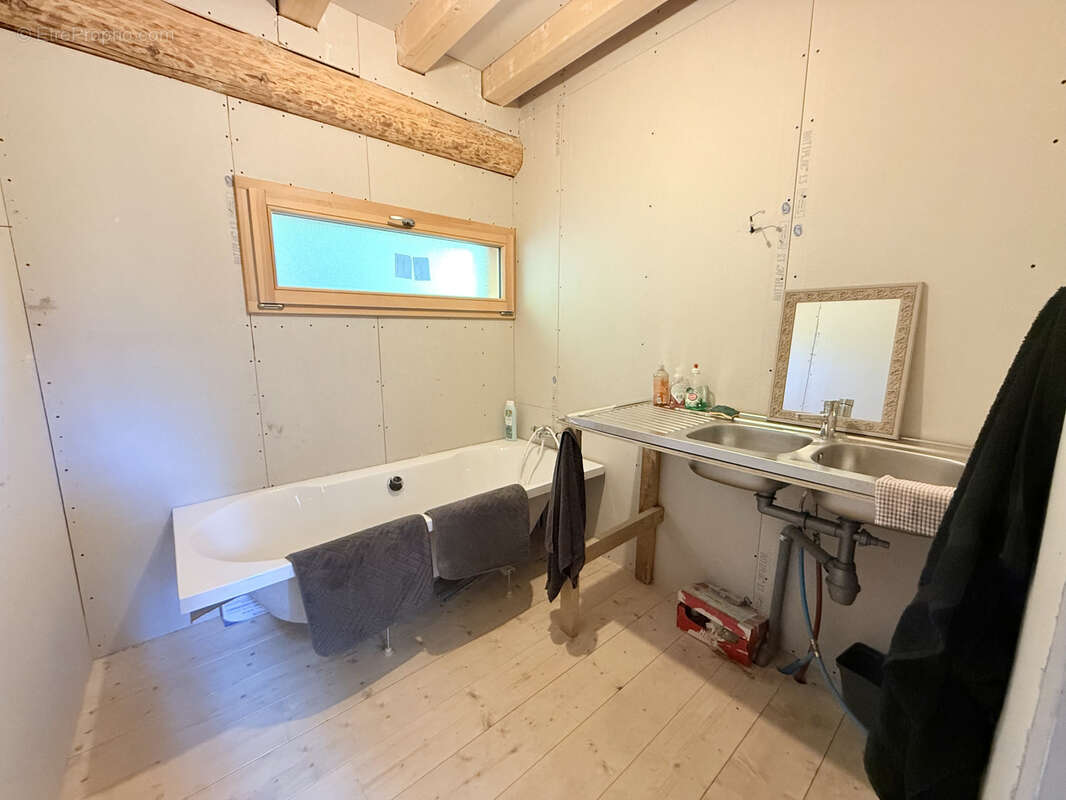 Maison à VILLAREMBERT